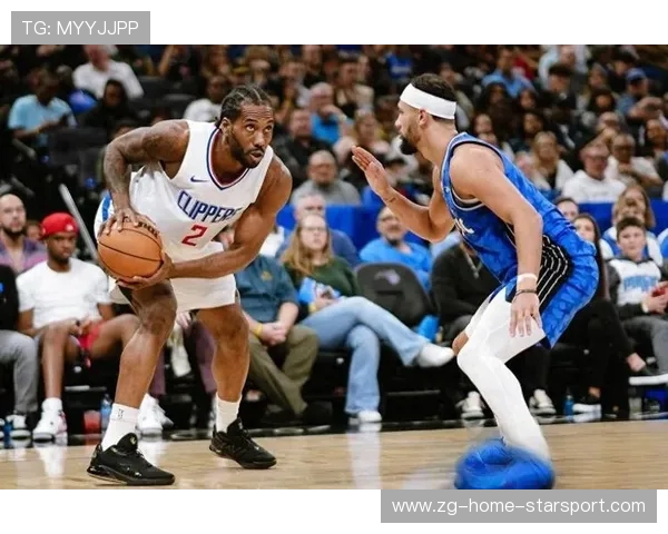 快船团队在比赛后半段表现出色实现逆袭